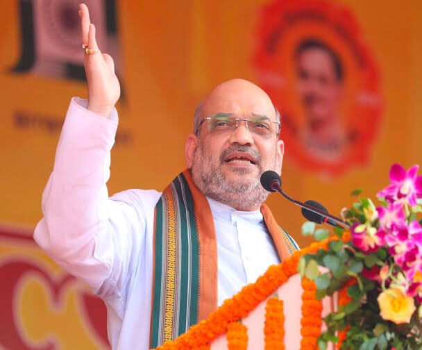 ShrvnAnanthula's tweet photo. Wishing honourable home minister shrii @AmitShah jii a very happy Birthday...
#HBDayAmitShah 
#HAPPYBIRTHDAYHOMEMINISTER https://t.co/u1EzAmbV4b