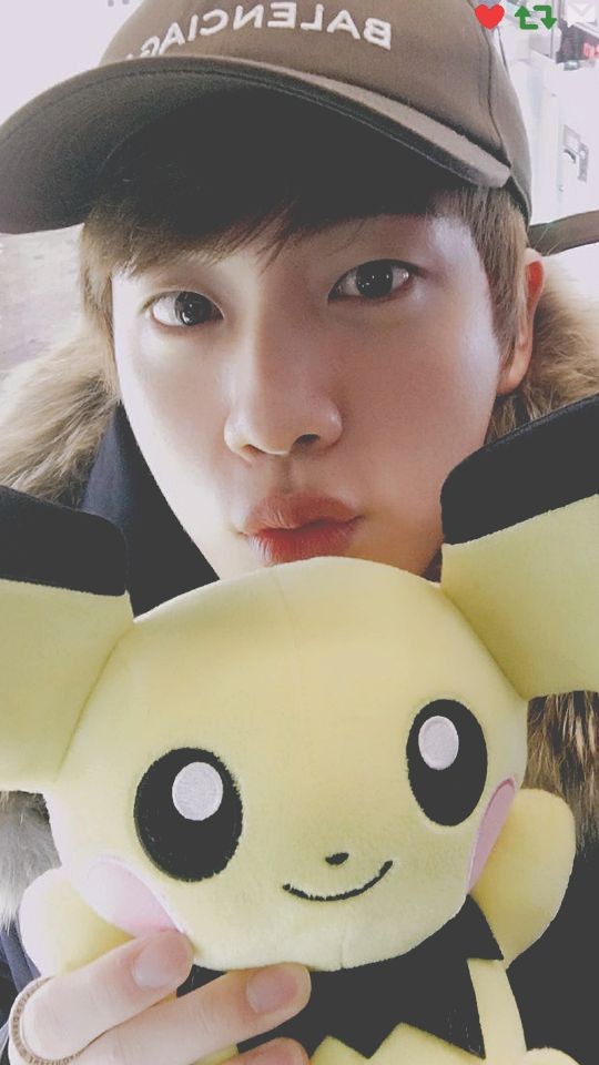 Bare faced seokjin ; an ethereal thread