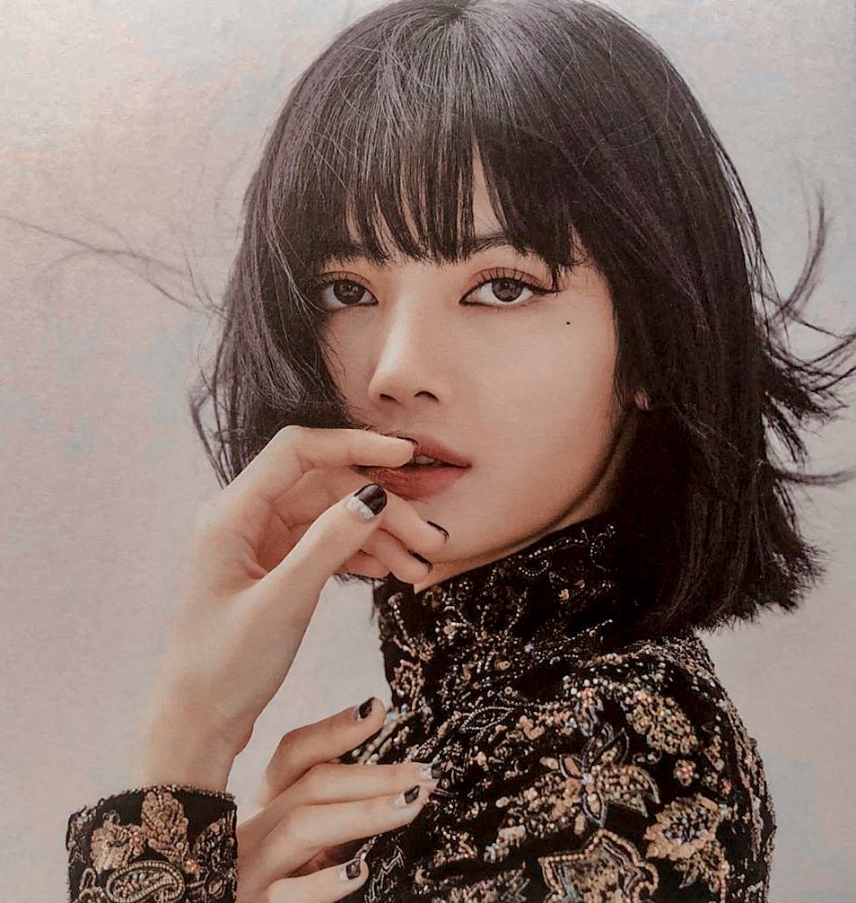Maprang24951906's tweet photo. WE LOVE YOU LISA 
ทุกอย่างจะผ่านไปด้วยดี ขอให้นู๋ลิสเข้มแข็ง ปลอบโยนด้วยกำลังตัวเอง สิ่งนี้สำคัญมากนะ ส่วนกำลังใจดีๆ จากรอบข้างมันมีอยู่มาก เพราะคนที่รักนู๋ลิสมีมากมาย มากกว่าคนที่ไม่ชอบ เชื่อว่าความดีของนู๋ลิสจะปกป้องนู๋จากคนเหล่านั้น เราจะเดินก่าวผ่านไปด้วยกัน❤ https://t.co/KSvIkJMAbf
