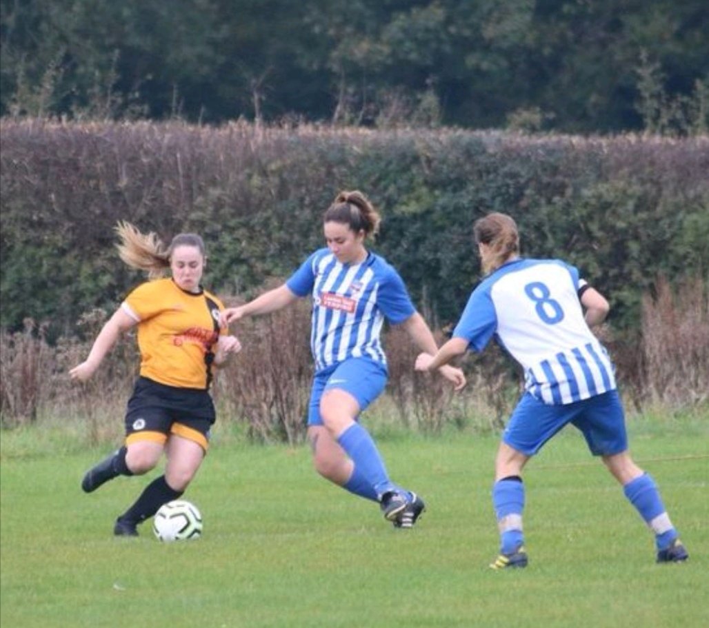 KeithEdleston's tweet photo. Some photos from our ladies 5-2 away win last Sunday, photos courtesy of @LadiesSUFC.
#amberarmy #backtheambers #weonlydopositive https://t.co/0vX0HuyWt0