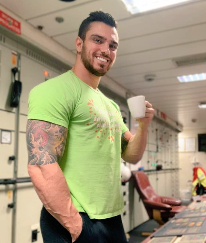 Stevewo9's tweet photo. Join my coffee https://t.co/uiREeZsLJ4