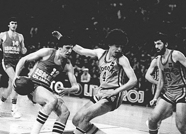 Happy Birthday to the Basketball Mozart, Dra en Petrovi . 