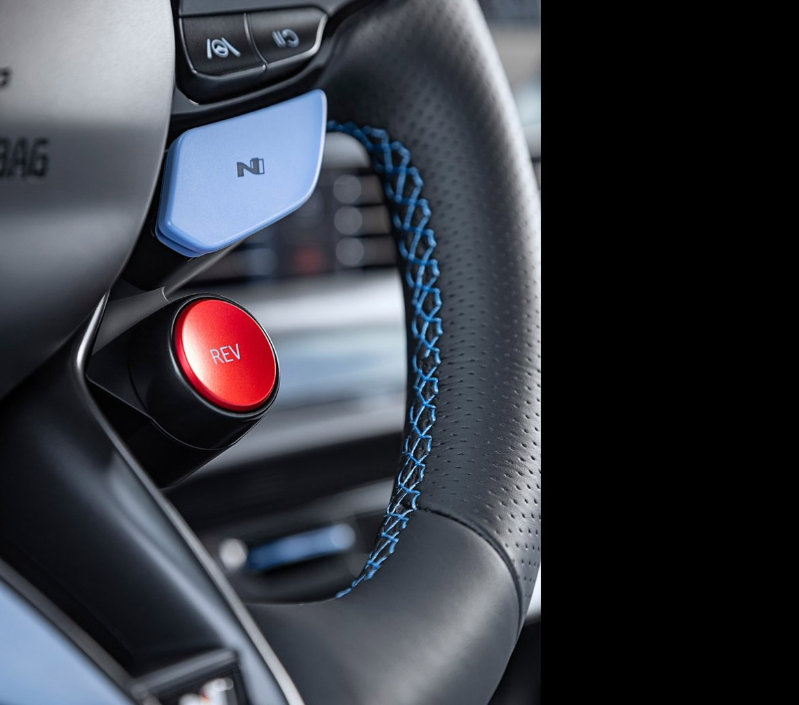 Y en primavera de 2021 #i20n (en las imágenes) e #i20NLine bit.ly/2TikS7P, el primero con ¡204 CV! y todo nuestro espíritu de competición bit.ly/2TikS7P #Hyundai <a href="/HMSGOfficial/">Hyundai Motorsport</a> <a href="/HyundaiEsp/">Hyundai España</a> #hyundaii20