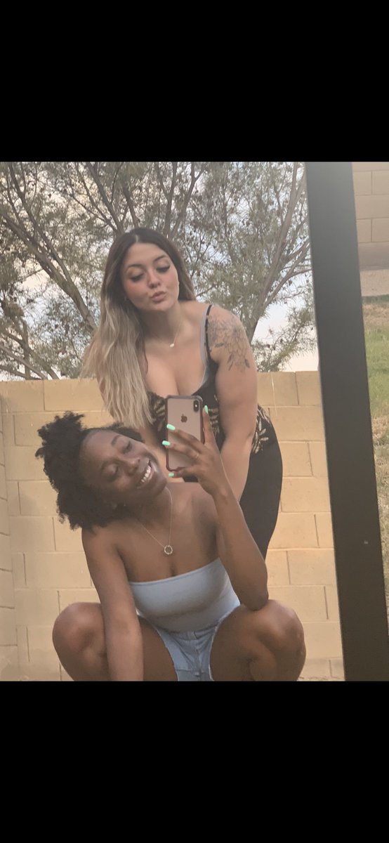 makenziemccue's tweet photo. Happy birthday bff4L,maid of honor,therapist,sister! Heav I would literally die with out you and I can’t believe your leaving and idk what I’m going to do but I am your biggest fan and I can’t wait to watch you grow, thank u for being my person I LOVE YOU #doctorheavyn https://t.co/rPclKFxfhT