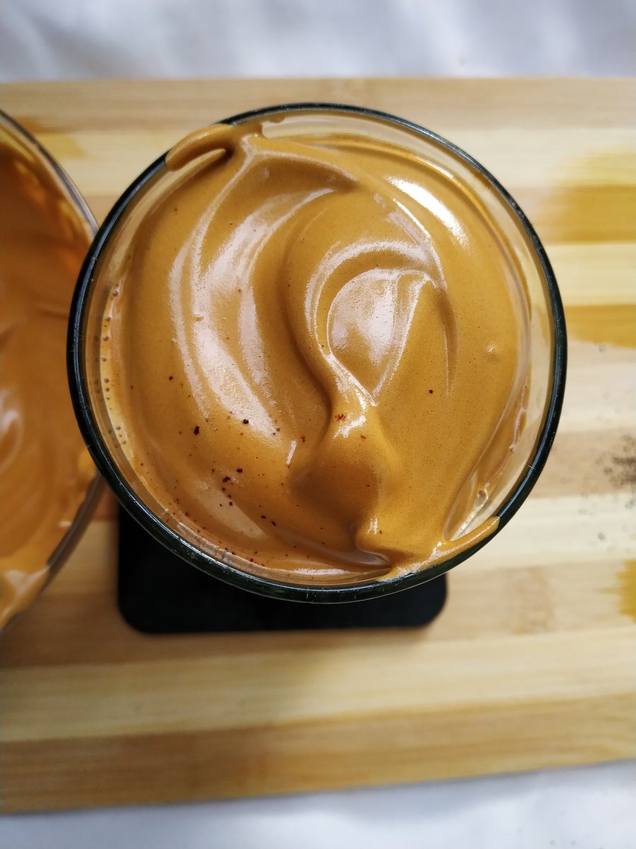 grub_up's tweet image. Hello foodies😄! 
Here is a simple and easy way to make dalgona coffee aka forthy coffee!  Don&apos;t give it up  try again 😉
After all, warm hug in a mug it is ☺
#dalgonacoffee #dalgonalatte #coffee