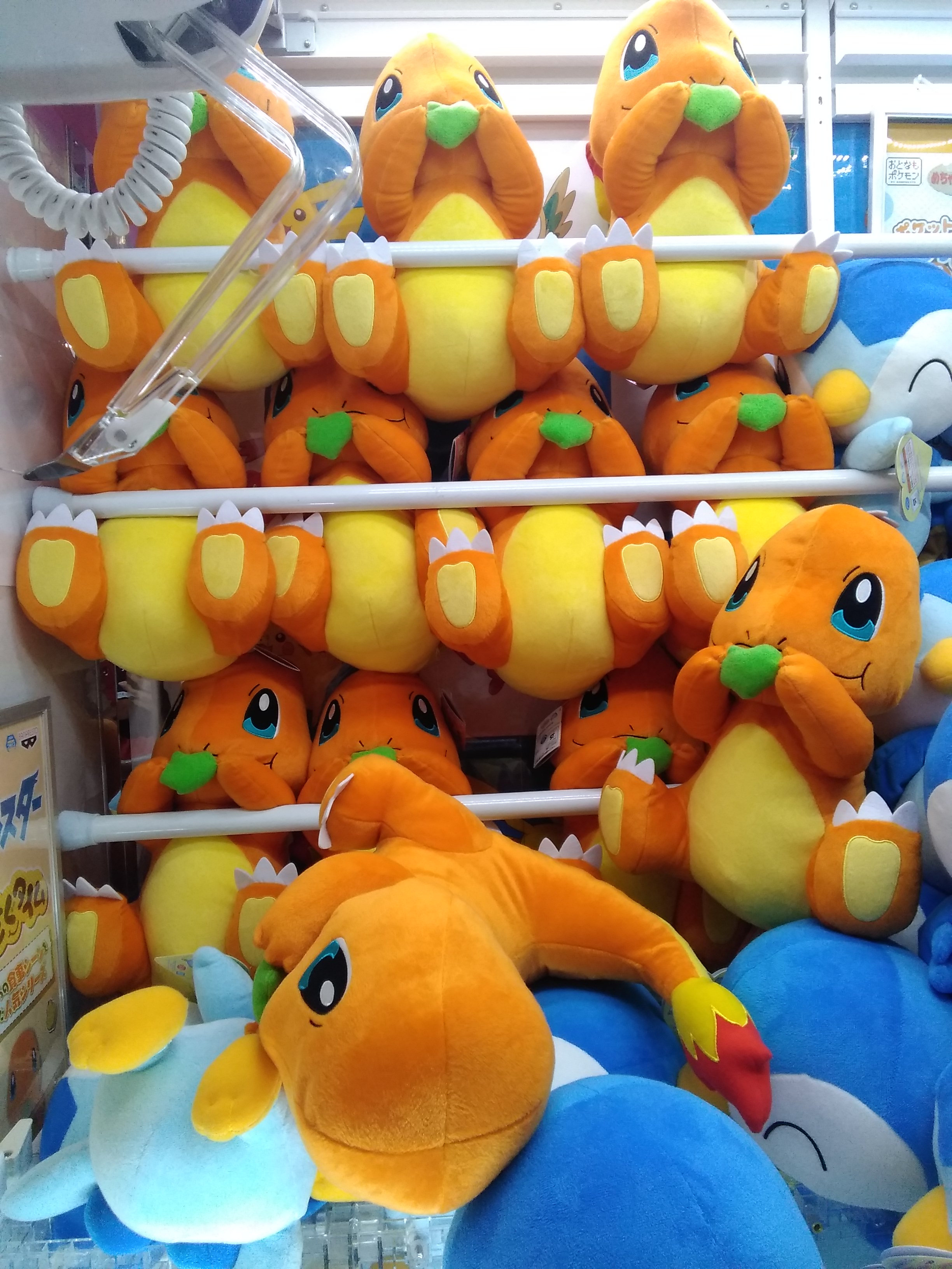 ソユーゲームフィールド熊谷店 景品入荷情報 もぐもぐタイム ポケモン ポケットモンスター 可愛いらしい ヒトカゲ ぬいぐるみ登場だよ もぐもぐシリーズには可愛いマスコットいっぱい 是非獲得してくださいね W ソユー熊谷 クレーンゲーム