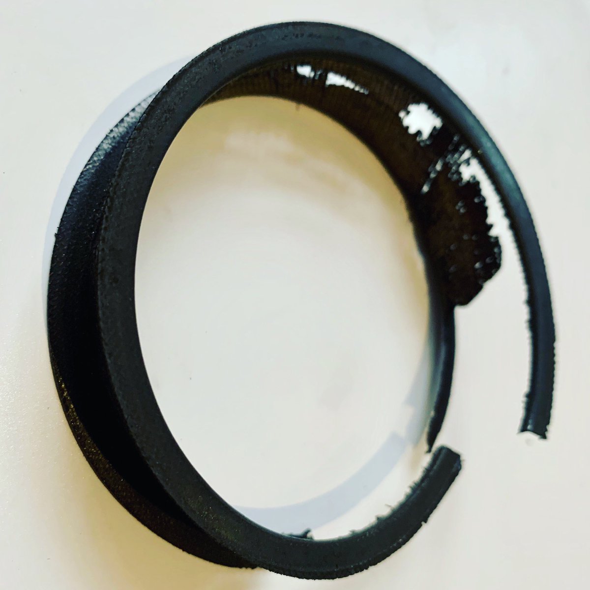 Our latest replacement challenge - a crumbling bush for a 16v Golf GTi, and perfect for a 3D printed replacement 👍🏻 <a href="/ElusiveParts/">Elusive Parts</a>