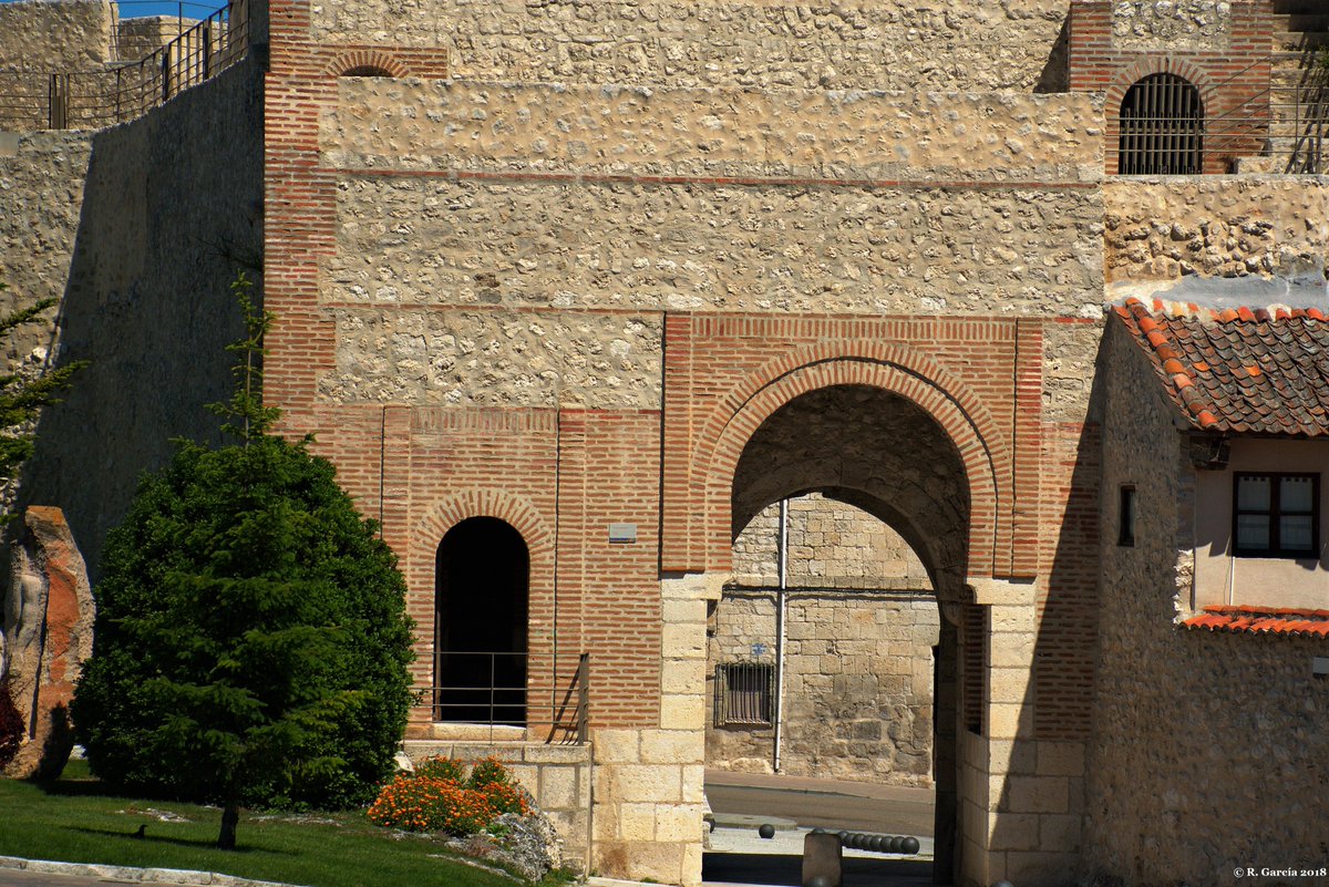 @CyLesVida <a href="/DestinoCyL/">DestinoCyL</a> <a href="/TurismoCuellar/">Turismo Cuéllar</a>