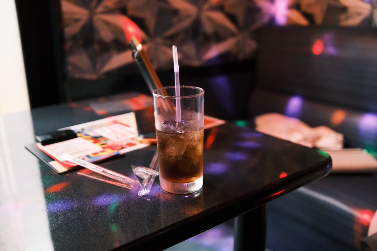 RG3DRMPtWWmPSv0's tweet image. Fujifilm x100v クラシックネガ
カラオケ🎤