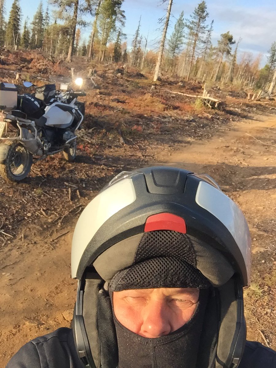 simotwiit's tweet photo. @atakamaa #sompio area trails fit well for two wheels as well as for two legs - #ruska is over #Lapland stays, enjoy the snow :) https://t.co/zhqO0Q7g7h