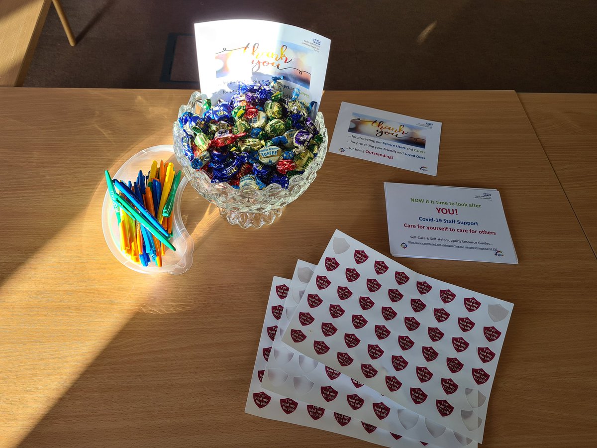 The sun is shining this morning at lawton house...and we have already started protecting <a href="/CombinedNHS/">CombinedNHS</a> staff from the flu... book yours today....come and see ME and get a pen,sweet, sticker or a thank you note...or all 4 😁😁✒🍬🗒 <a href="/kennylaingnurse/">Kenny Laing RN 💙</a> <a href="/Alastairnhs/">Alastair Forrester</a> <a href="/GrantZoelbarker/">Poseidon</a>