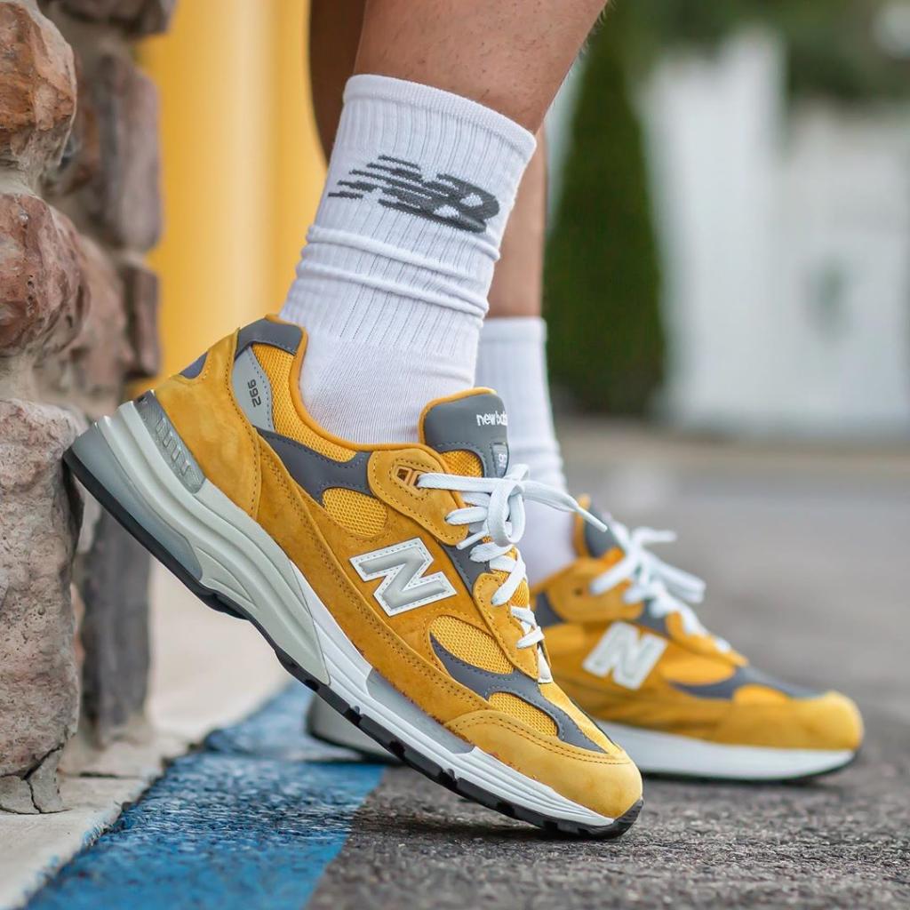 New Balance 992 Yellow Grey
