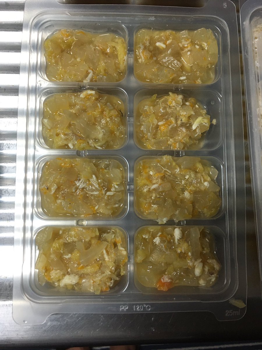 窪田 薫 神大 古気候研究室 今日もウスバハギ スーパーでは時折ウチワハギと表記されてる が安かったので 肝醤油作って刺身に アラは大人用の小鍋の出汁にして 出し殻の身はほぐして離乳食に 大根 にんじん 玉ねぎと一緒にコトコト煮込んで 窪田 薫 神大 古気候研究室 今日もウスバハギ スーパーでは時折ウチワハギと表記されてる が安かったので 肝醤油作って刺身に アラは大人用の小鍋の出汁にして 出し殻の身はほぐして離乳食に 大根 にんじん 玉ねぎと一緒にコトコト煮込んで