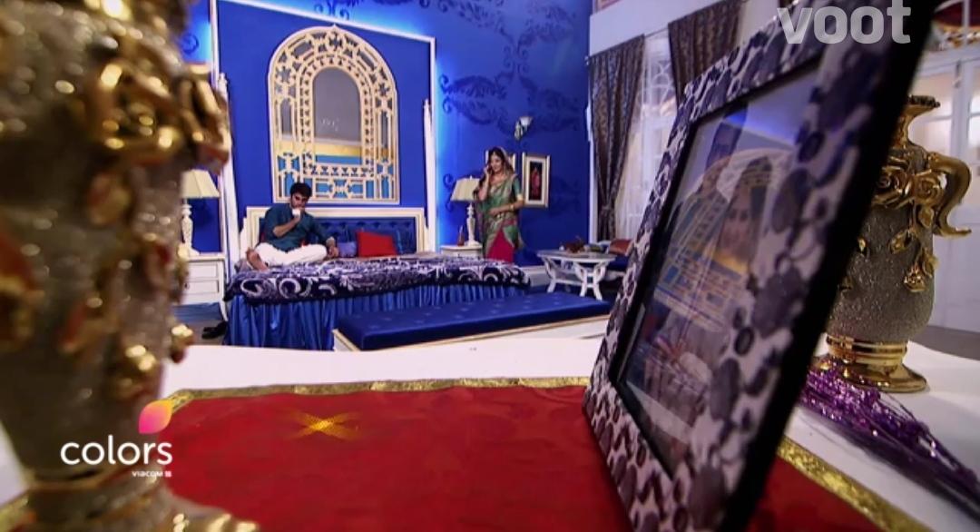   #5YearsOfSwaSan 26 May 2015When he was ready with his all plan but destiny executed it& #39;s own plan. While she was somehow known yet unknown with the plan of destiny.   #VaHe ....... @VibhuTweety  @Jaanvi_201  @Tarmanta_Helly  @SejalVD08  @mocker_me  @vaishnavi010  @IndoVarun