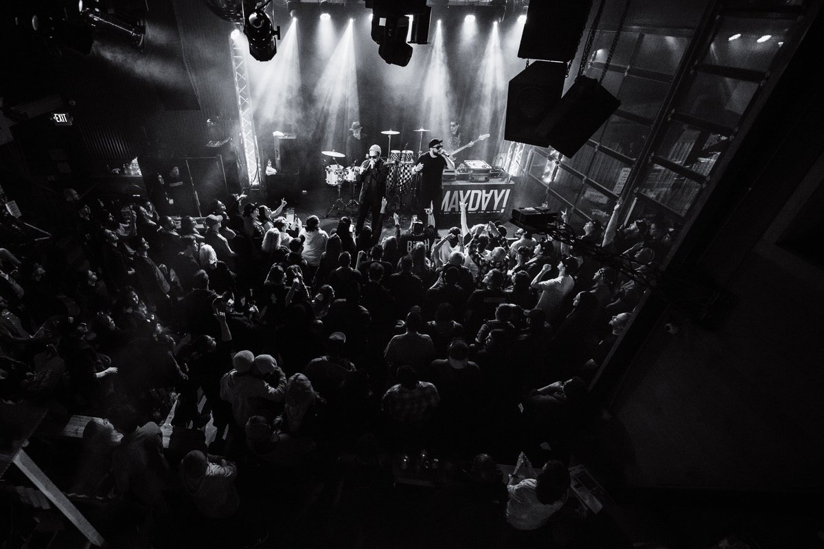 Missing you guys! Shout out to everyone who has ever come out to a ¡MAYDAY! show! #Mayday #SaveOurStages
(📷: Samuel Lewis) https://t.co/kO9aEZayGD