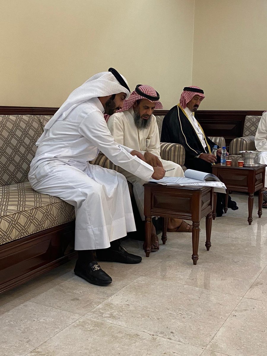 Faisal___alajmi's tweet photo. أبارك لأخي وابن عمي / فواز فلاح السفر في ملكته وأسأل الله ان يبني بيته ويبارك له ويرزقه الذريه الصالحه https://t.co/Ne7xTds0nm