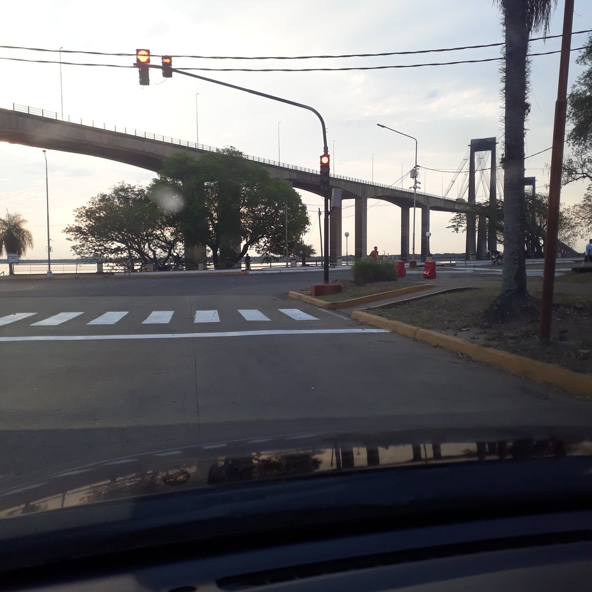 Liberenelpuente's tweet photo. BASTA DE ADUANAS INTERNAS
LIBEREN EL PUENTE 
#LIBERENELPUENTE #NOALCOBRODEHISOPADO https://t.co/SM0q8GlVn2