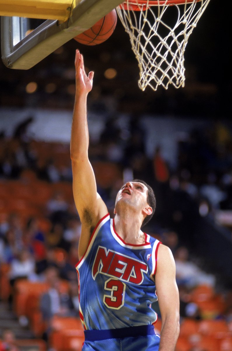 BrooklynNets's tweet photo. Happy Birthday, Drazen. 🙏 https://t.co/aBAuR7t4zo