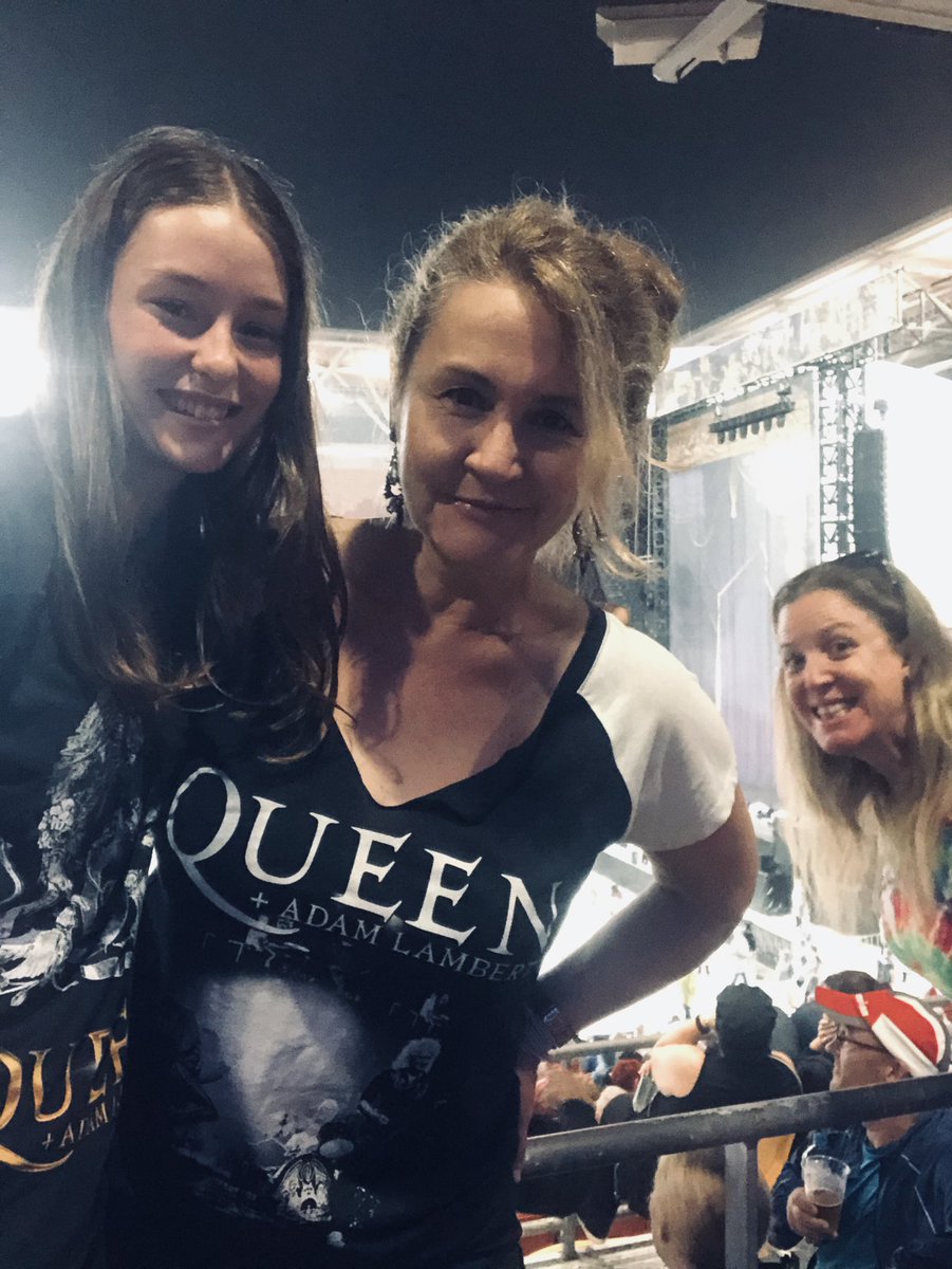 jbail154's tweet photo. @adamlambert #queeninbrisbane2020 https://t.co/6twytha04n