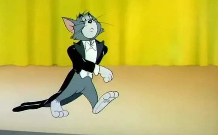 misba_choudhary's tweet photo. Me : Going to #Amiii ki baat soun Ny...😂😂😅 https://t.co/N7M9xI0lc4