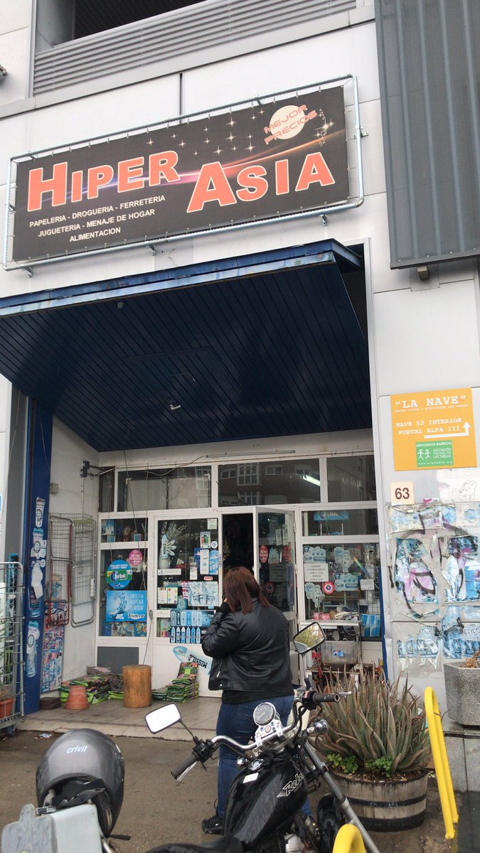 escargolito's tweet photo. Paseando me he encontrado con “LaNave” y está aquí al lado. Muchas clases están dando y las ajustan y ponen nuevas si solicitan los usuarios. @AvLasTablas @TablasDigital @BTablas @EdPublicaTablas https://t.co/PxOWkVNPQ3