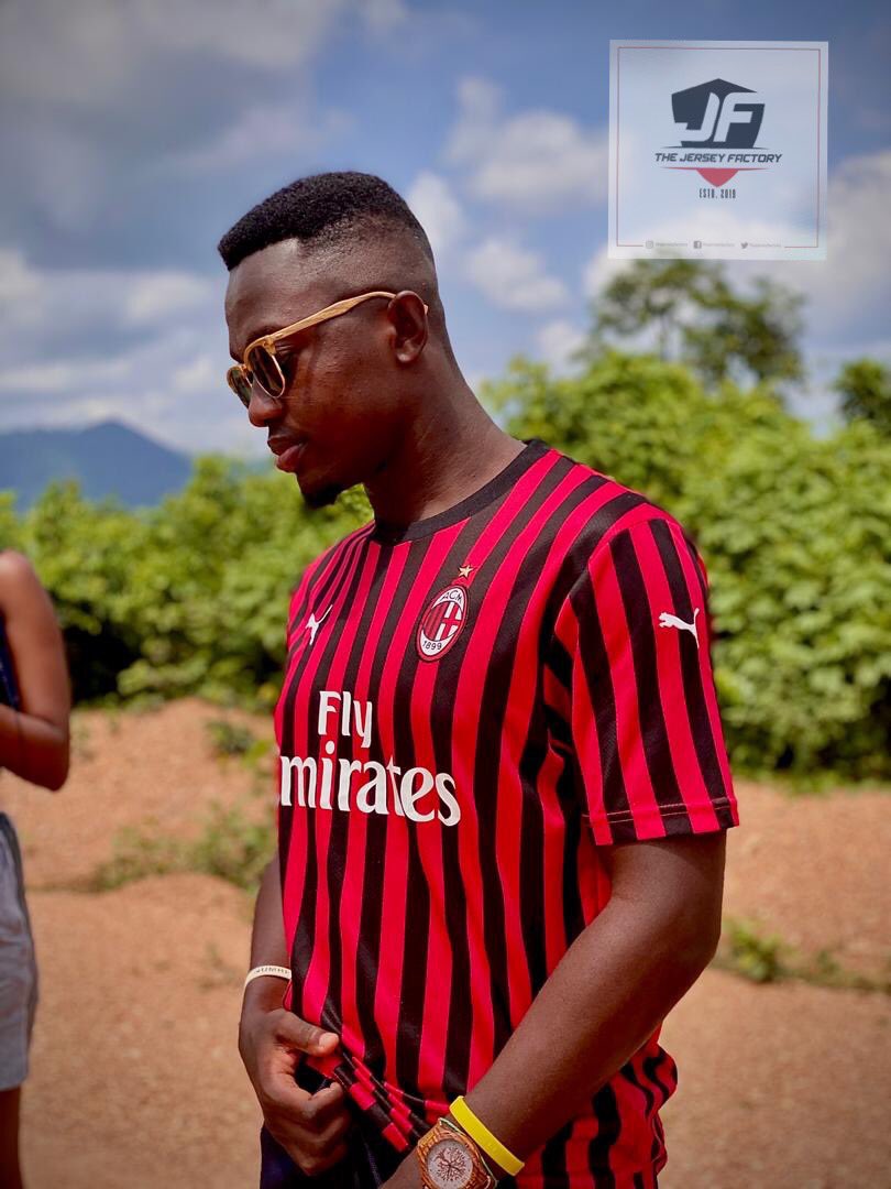 TheMeek_King's tweet photo. We’ll deliver within 24 hours. 
GHC 75 (name + number) . 
GHC 55 (jersey only)
Order here 👉🏾 https://t.co/XZjzxvDYOA
#JerseyPlug @dajerseyfactory https://t.co/9uqym0Cg4C