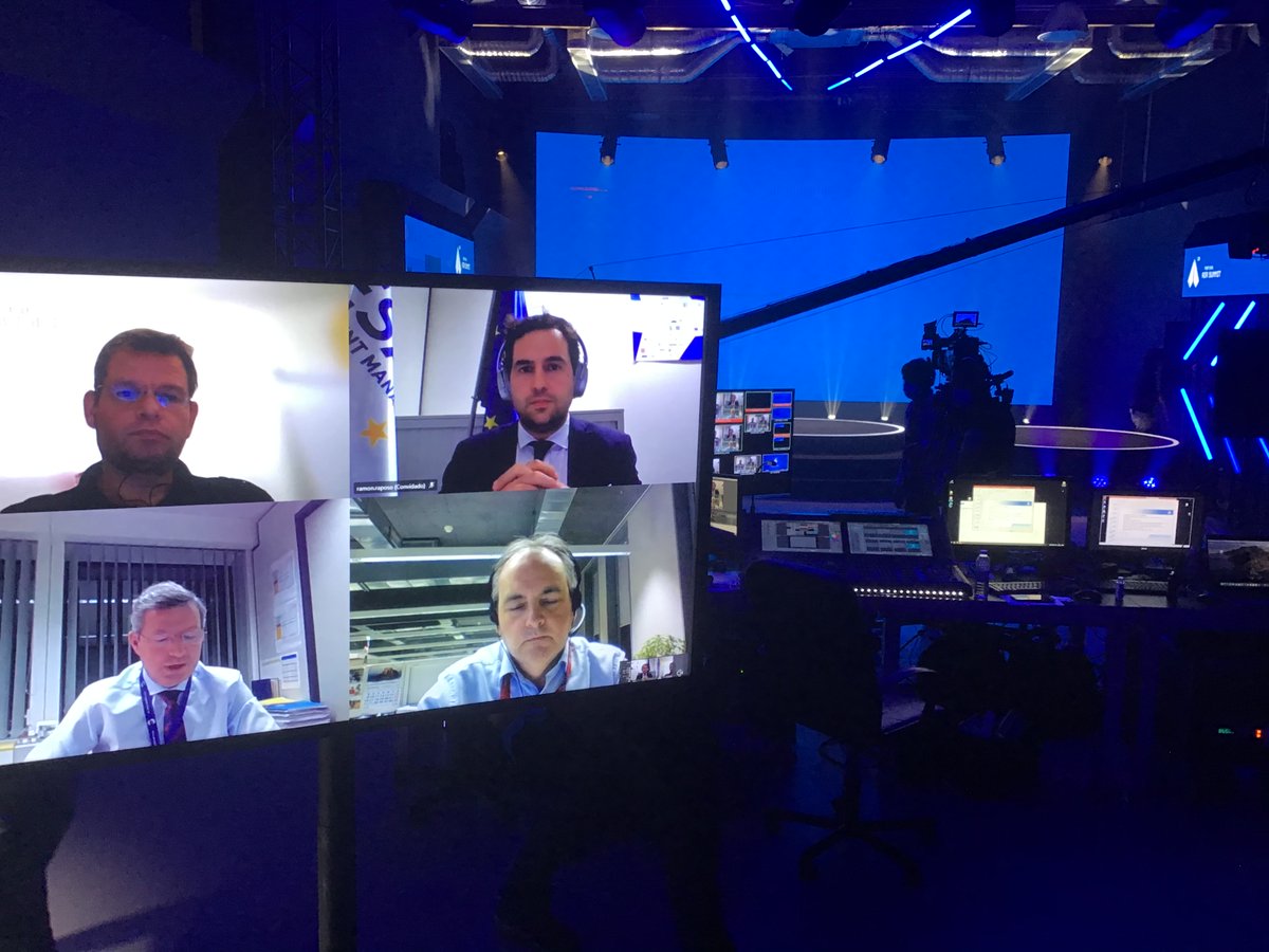 An impression of the set up where <a href="/Ramon_RV/">Ramón Raposo</a> delivered the key #SESAR deployment facts, regulatory context and related #EU funding. Check out sesardeploymentmanager.eu for more info on deployment. #SESARdelivers