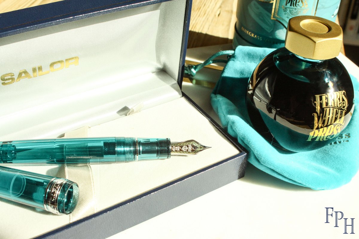 FtnPenHospital's tweet photo. A match made in heaven!
https://t.co/l8zo89D7VL
*********
#sailor #sailorluckycharm #ferriswheelpress #ferriswheelpressink #bluegrassvelvet #fountainpenink #fountainpen #fph #fpgeeks #fountainpengeeks #fountainpenaddicts https://t.co/bsU0iyVIx4