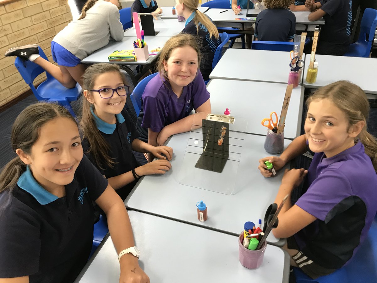 EarthScienceWA's tweet photo. This week we’ve really enjoyed visiting Samson Primary School as we have done for many years. Thanks to our supporters for assisting us to work with these inquisitive students who really love earth science! #eswarocks https://t.co/ggk9mWQdgI