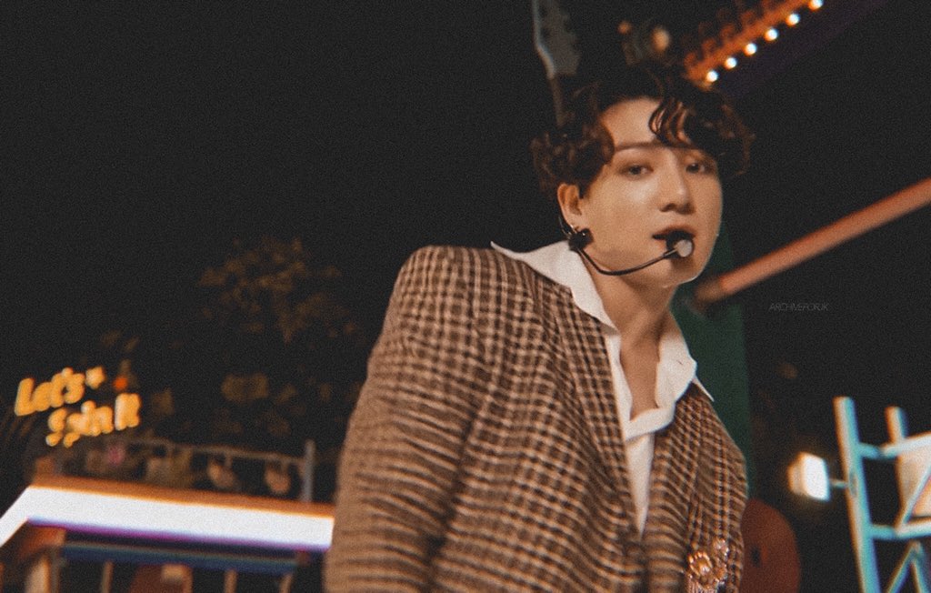 archiveforJK's tweet photo. 🎞 — little funk and soul https://t.co/MK6ooHvGi5