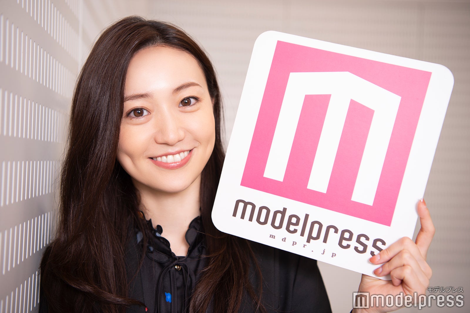 大島優子　直筆サイン入りチェキ 大島優子 直筆サイン入りチェキ AKB48 - メルカリ