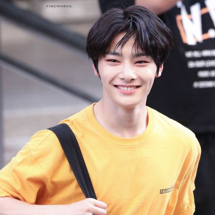 11. just by hearing jeongin's name (w/ no pics or any other info), i thought he was part of the hyung line like yang jeongin sounds so manly but aNYWAYS— what is it w/ me thinking maknae line members r part of the hyung line AKSJDJDJSK  #straykids  #skz  #jeongin