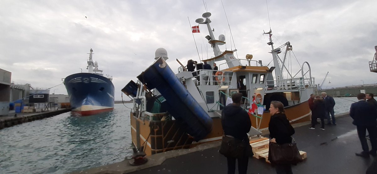 EsbenSverdrup's tweet photo. #Brexit er alvor for dansk pelagisk fiskeri.70% af fangsten og nord- og vestjyske arbejdspladser på spil. Tak til #Stasmin for besøget og alvorssnakken om fastholdelse af danske kvoter og adgangen til UK farvand. Solidaritet i EU27 er vejen frem #dkfisk. @BirgitsHansen https://t.co/DU3jGWMVbF