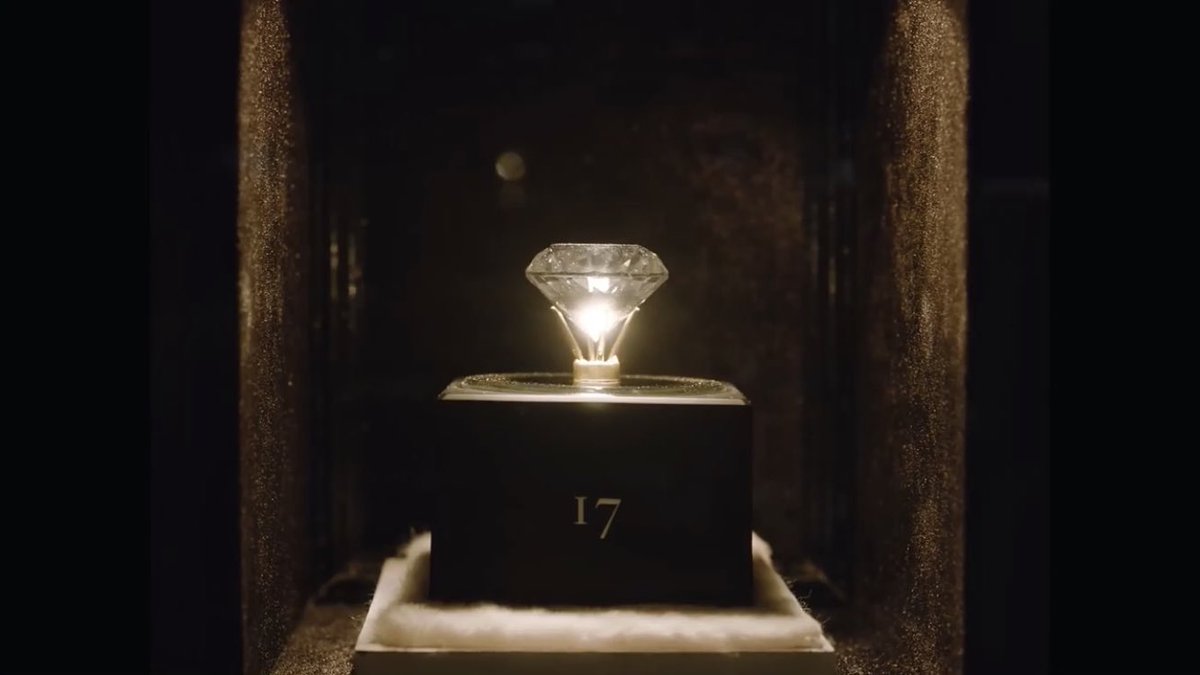 [1.4 - PRODUCTION DESIGN- lighting design]putting the light directly under the diamond helped with emphasis rather than just putting a brighter light above/around it