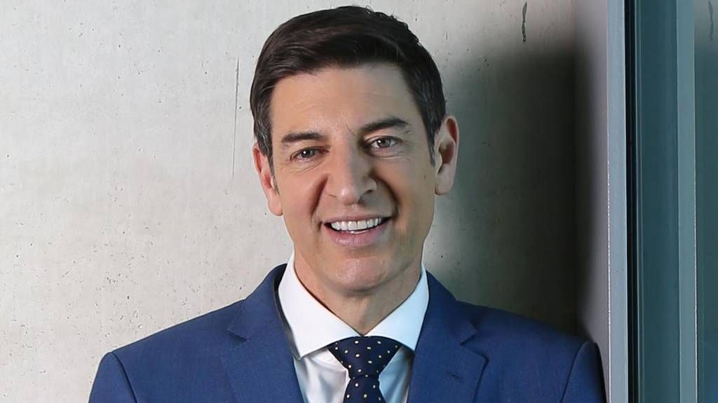 .@BasilZempilas says despite new @CityofPerth Lord Mayor title he’ll ‘always be Baz’. https://t.co/NfmQylC2IG #wanews https://t.co/UMn7laRSV9