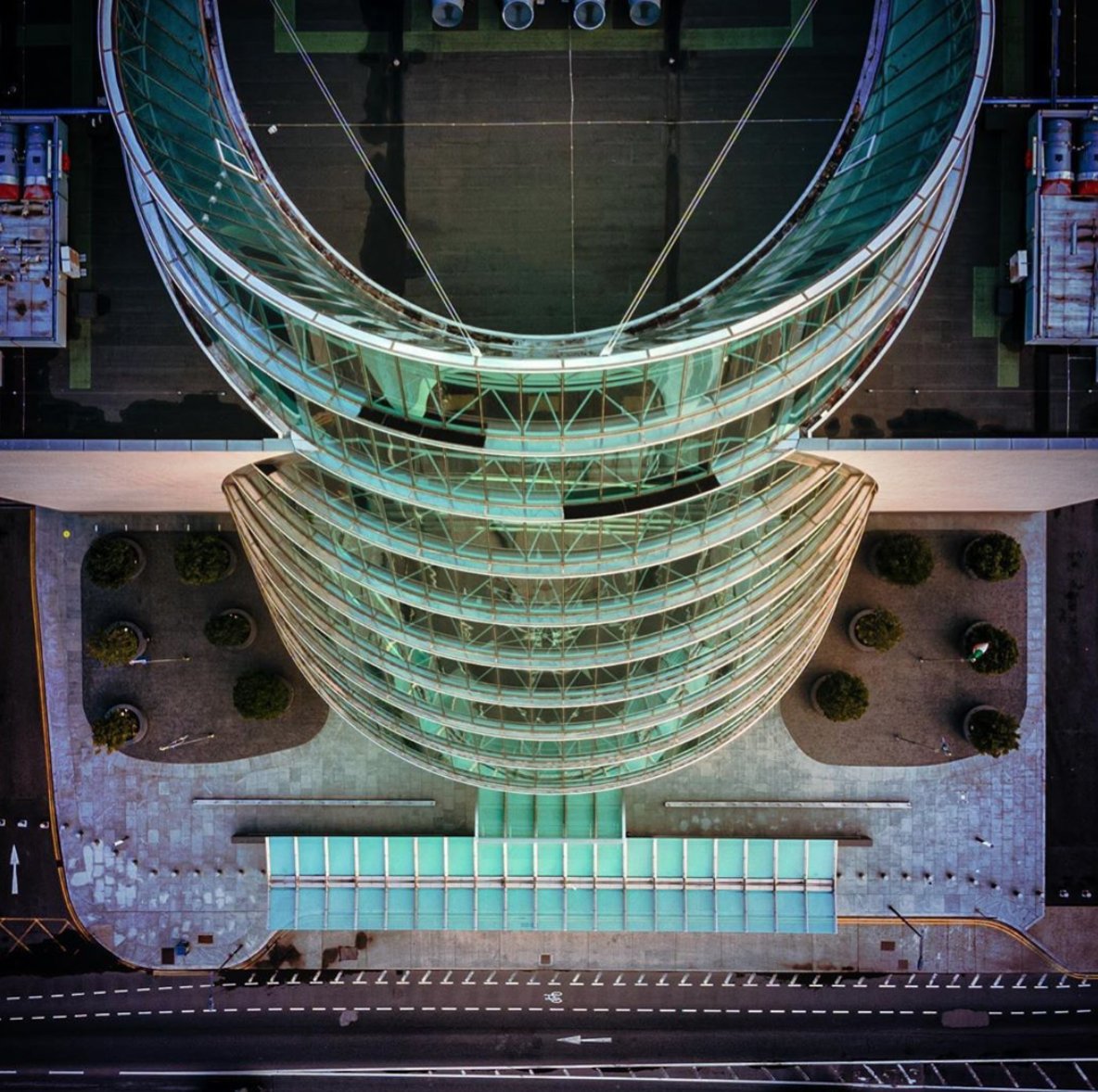 LovinDublin's tweet photo. What a view of the Convention Cente! 📸 via @tomohartford https://t.co/7XXmA3Y5m9