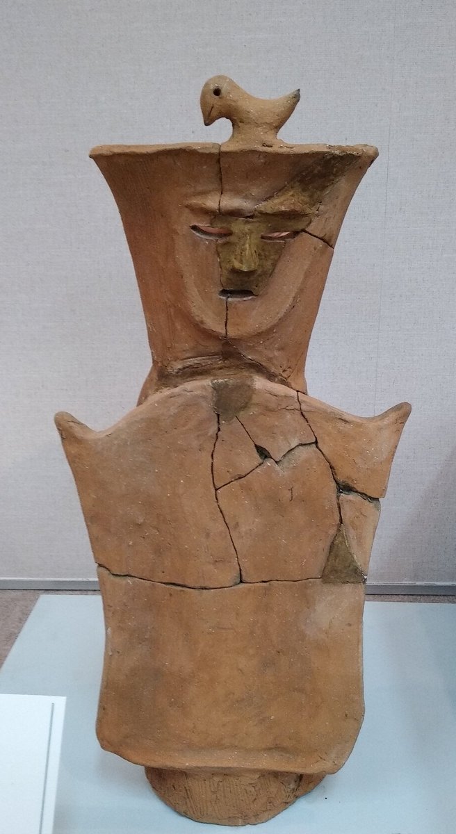 妻の作った　古物のガーランド　古墳時代末期のイメージ 古代人？ a X: 