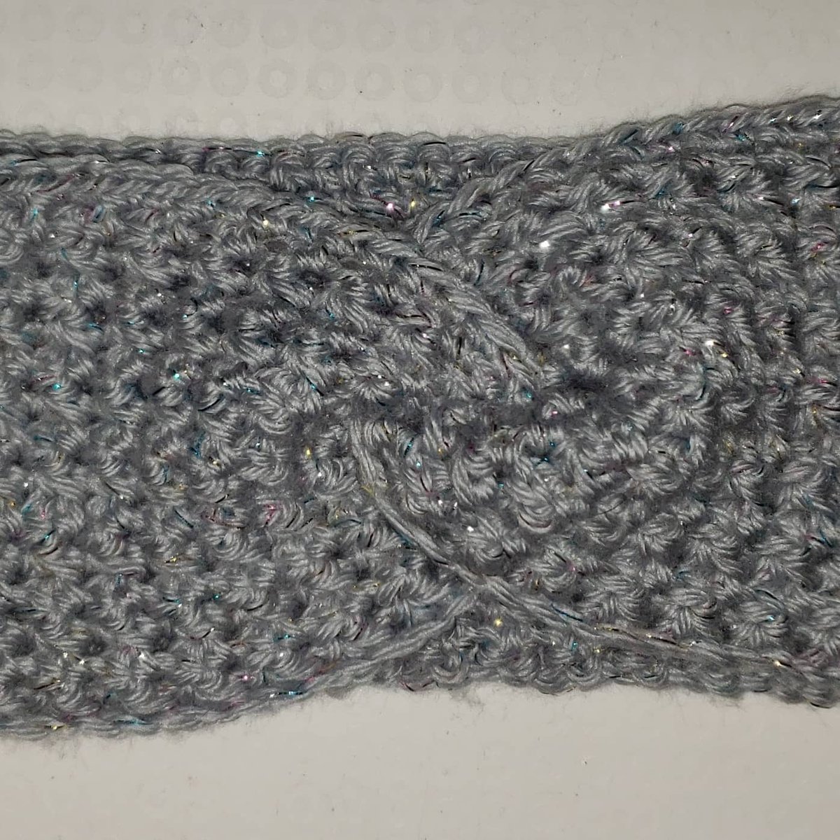 YarnGirlStuff's tweet photo. Toddler and adult twisted ear warmers https://t.co/GTzGxjEMEq