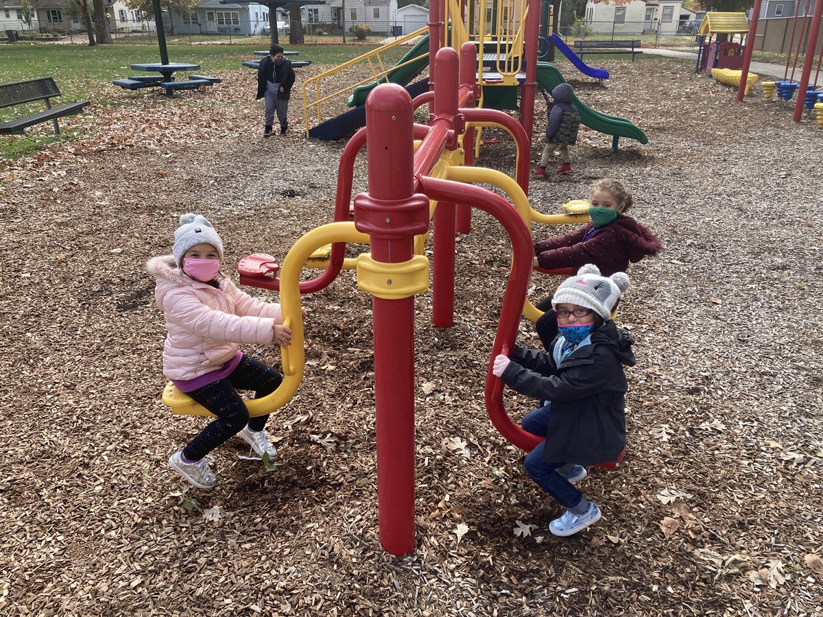 Kinderwright's tweet photo. Cohort B was small but mighty yesterday! It was so fun getting to know them and watching them work so hard!
#mckinleykinder #hardworkers https://t.co/kyM8hBsnby