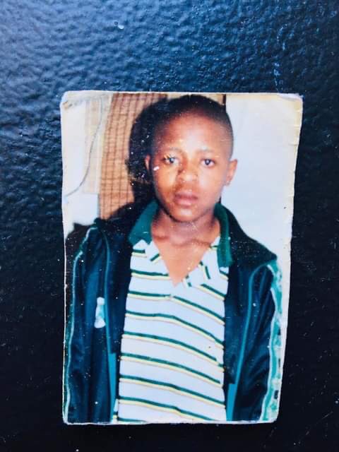 Apples_T01's tweet photo. My uncle went missing in 2006 he still hasn’t been found til today😭😭 it’s been 14 years.

Please retweet  🙏🏾🙏🏾
#MISSING #pleasehelpfind https://t.co/daYWNXpT74