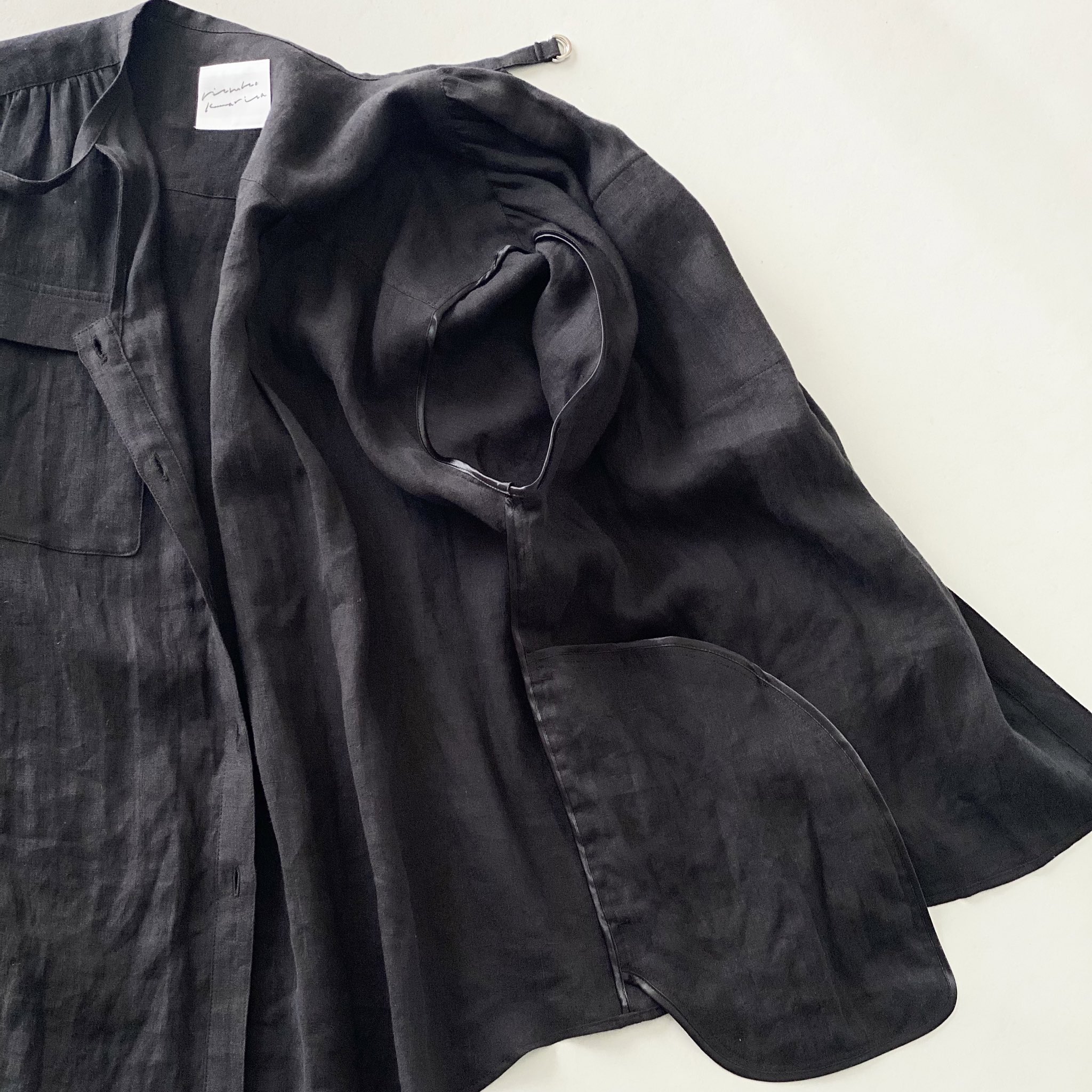トップス ritsuko karita / boyish linen shirt ritsuko karita / boyish linen shirt