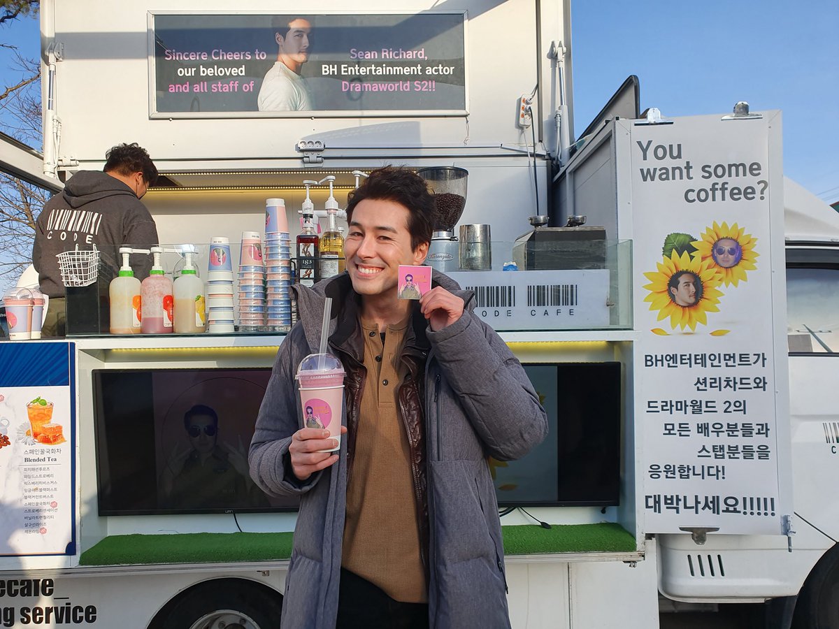 seandulake's tweet photo. New stills from #Dramaworld Season 2!  So excited to bring Joon Park back 😀💪 #드라마월드 @dramaworldtv https://t.co/UCoiiOjoeT