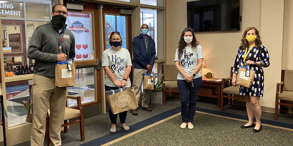 LexBaptSC's tweet photo. Thanks to #LBC Missions funding, our team was able to hand-deliver lunch and gifts to 31 Lexington 1 school principals for Principal Appreciation Month!
#LBCLovesSchools #LocalMissions https://t.co/KKj3gpZfYe