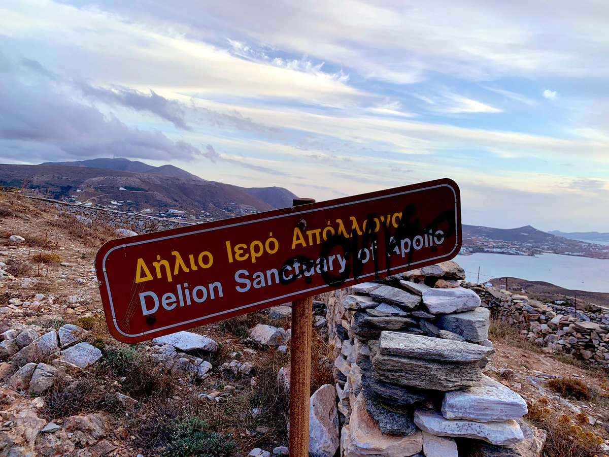 2/9 The Delion occupied a small rocky hill 2.5km north of the ancient polis of Paros, which offered amazing views of the Cyclades. Standing there at sunset today, you can still see Siros, Kithnos, Serifos, Sifnos, Mykonos, Naxos, & most importantly Delos! – bei  Delion