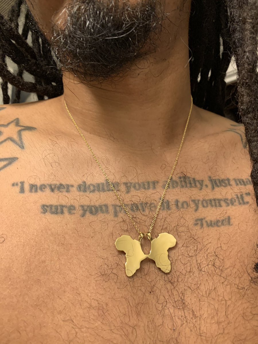 My pendant just came in from Africa.
I truly Appreciate all the support from my @finorx family..
It’s a lot goin on over there right now. I’m praying for health and peace for everybody.
#FinorX #Freetown #EndSars
https://t.co/ToEotDmnSG #BuyBlack https://t.co/5LcAQTw1ai