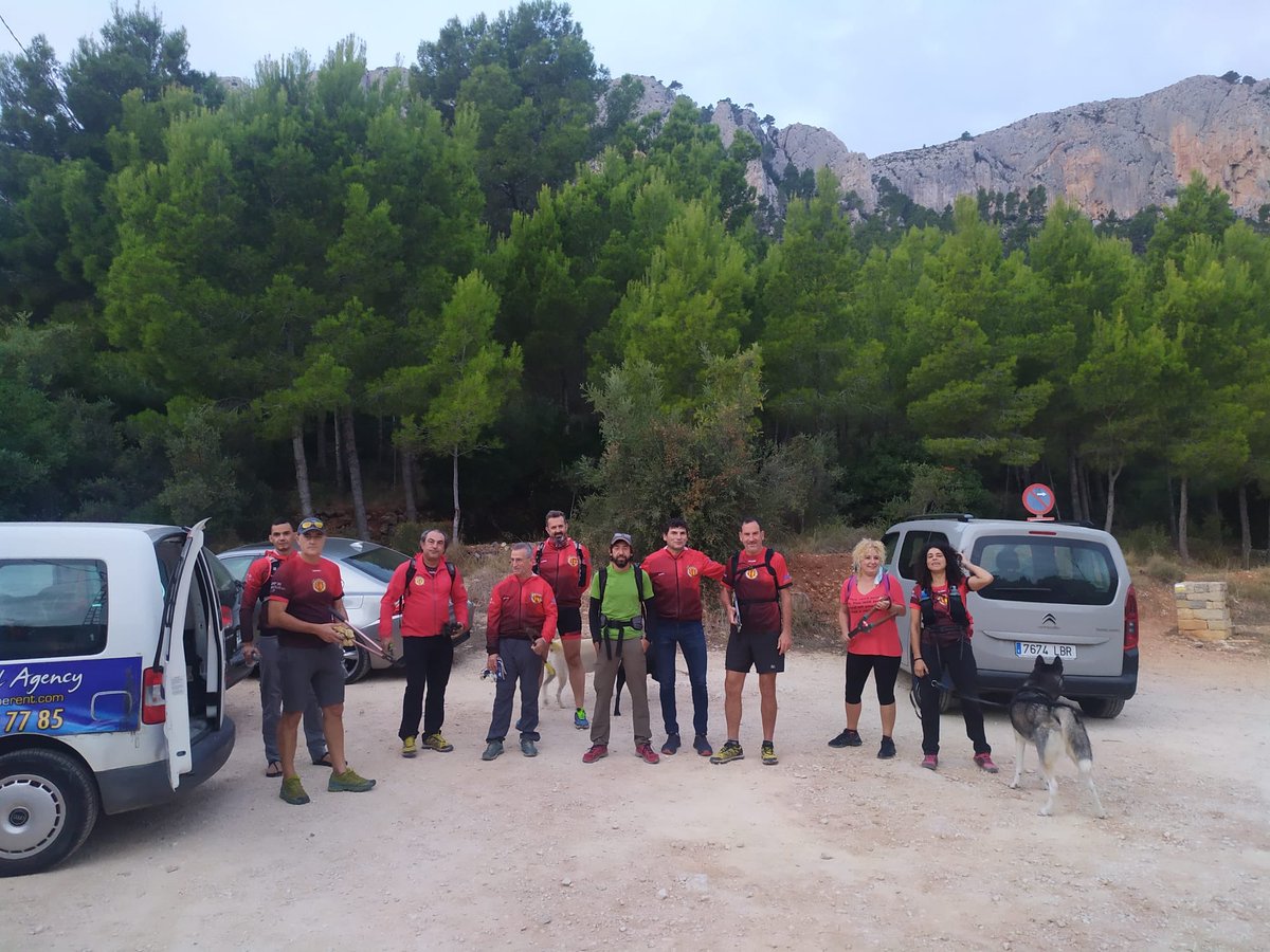 G_M_Calp's tweet photo. Ponemos en marcha la XVI Mitja Marató Serra d’Olta con la revisión del nuevo trazado. Cumpliendo con la adecuación al protocolo COVID y si las autoridades lo permiten, el 13 de diciembre es el día a marcar en el calendario. Segunda prueba del III Circuit de Trail la Marina 💪🏼 https://t.co/r0iOeSR9zt
