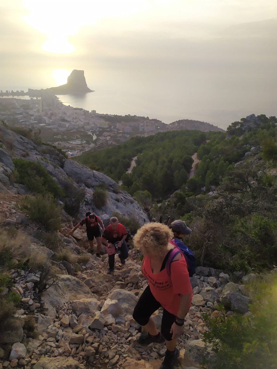 G_M_Calp's tweet photo. Ponemos en marcha la XVI Mitja Marató Serra d’Olta con la revisión del nuevo trazado. Cumpliendo con la adecuación al protocolo COVID y si las autoridades lo permiten, el 13 de diciembre es el día a marcar en el calendario. Segunda prueba del III Circuit de Trail la Marina 💪🏼 https://t.co/r0iOeSR9zt