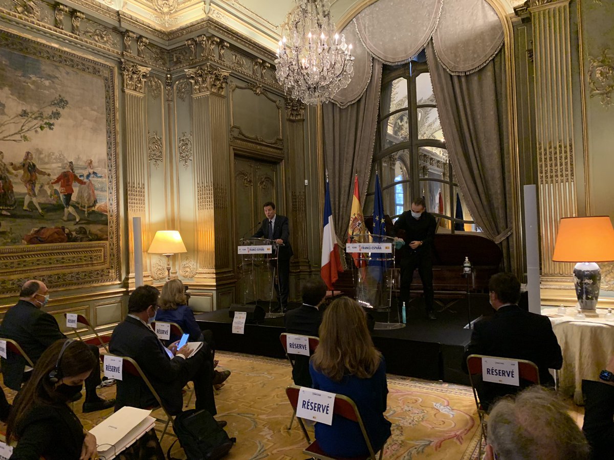 Geoffroy Roux de Bezieux tweet media