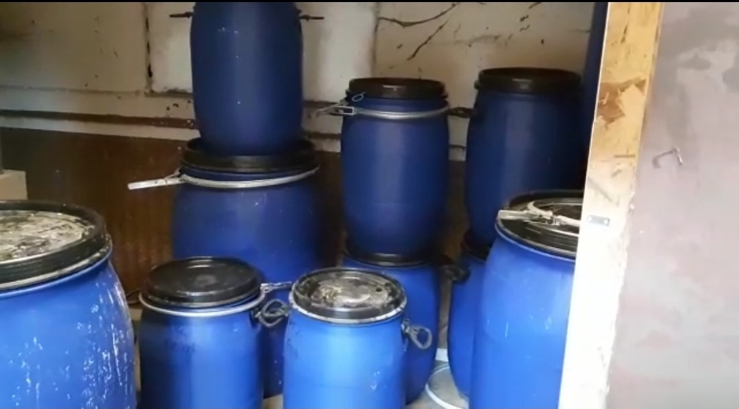 De 54-jarige bewoner werd opgepakt voor het ontdekte drugslab aan de Roijendijk in #Mill.