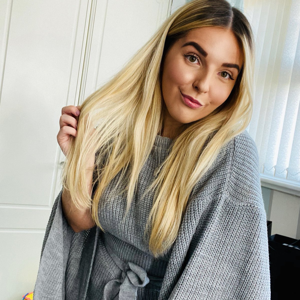PolishedCouture's tweet photo. Have you seen my latest blog posts? Why not have an evening read 💁🏼‍♀️ 

➡️ https://t.co/HBYUiBc66N 
#lbloggers #fbloggers #skincareroutine #ootd @FemaleBloggerRT @RTbloggersgang @bloggeroppsrt https://t.co/wKuu6bf0Nv